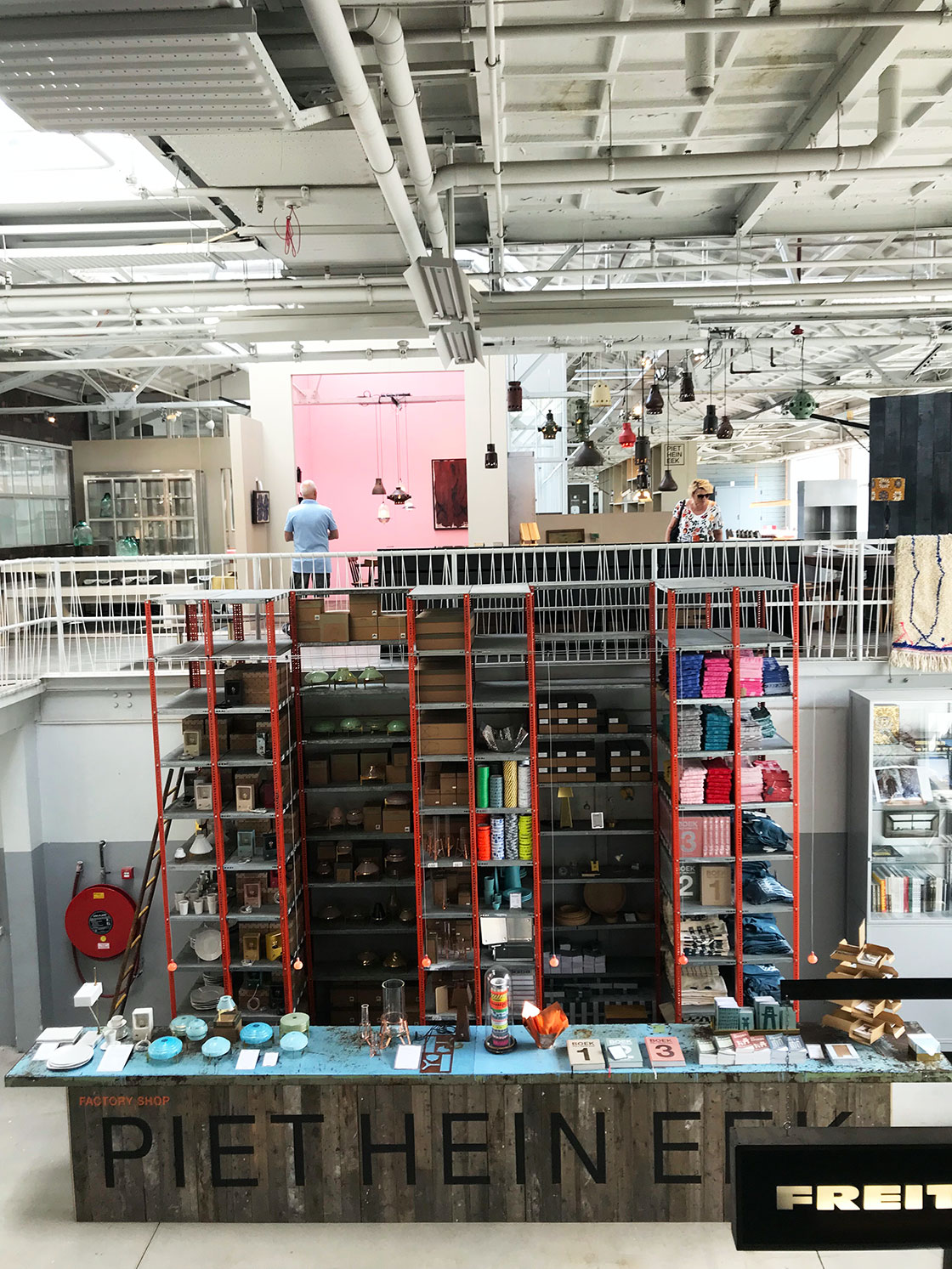 Tienda y taller Piet Hein Eek Eindhoven