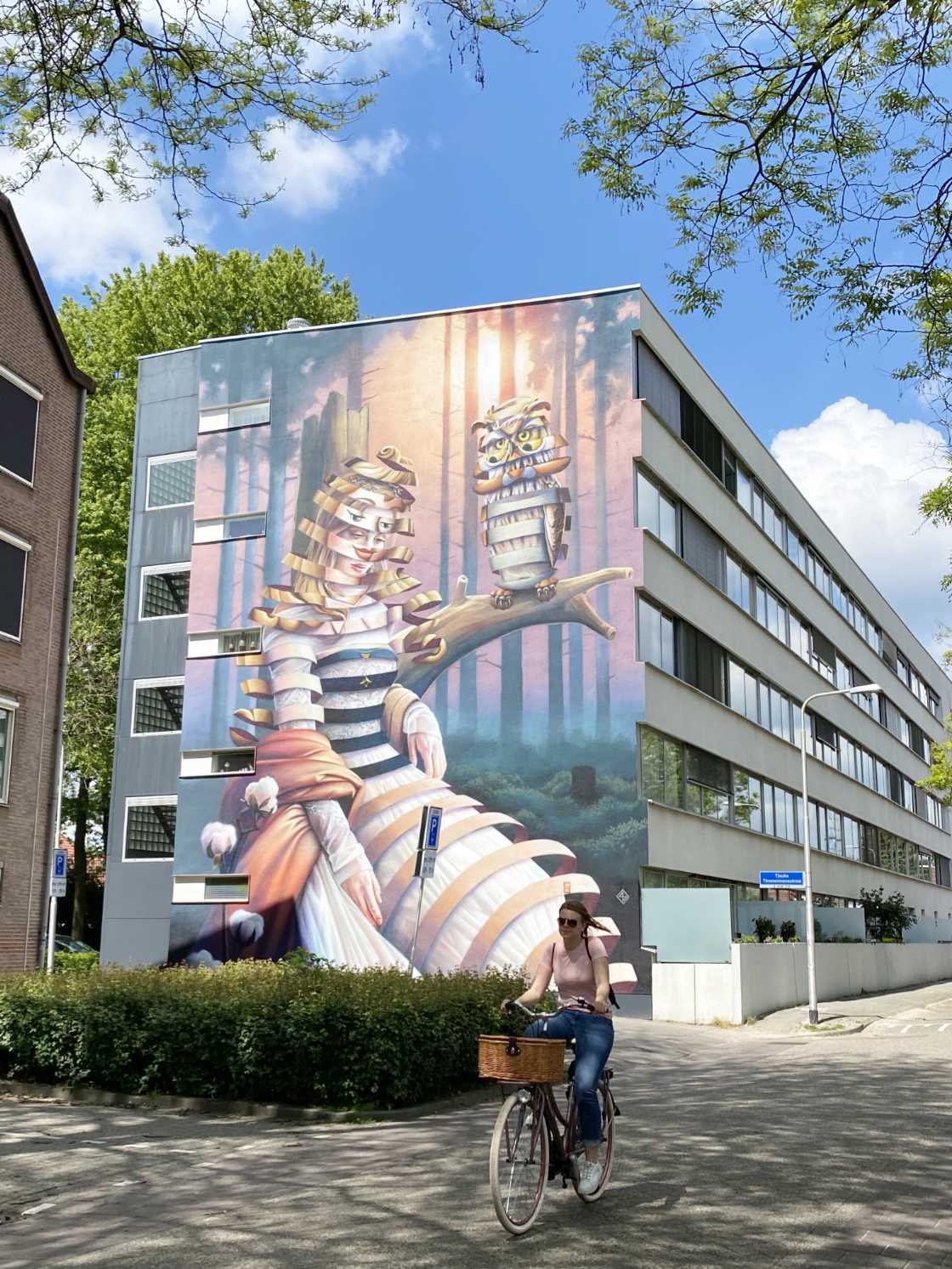 Murales de arte urbano en Tilburgo Holanda