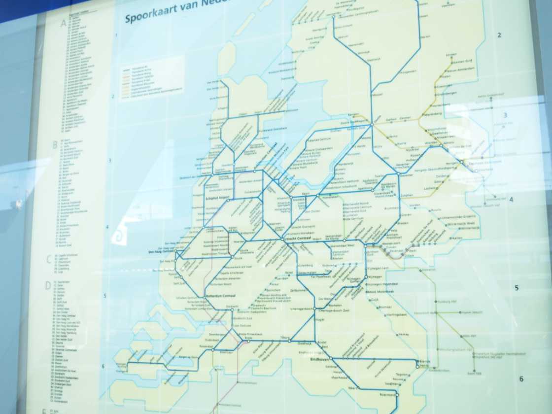 Mapa red ferroviaria en Holanda